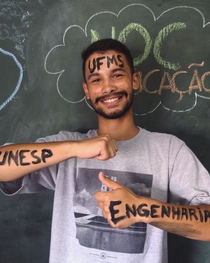 Aluno aprovado em UNESP · UFMS